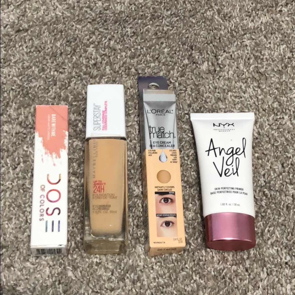 Makeup bundle